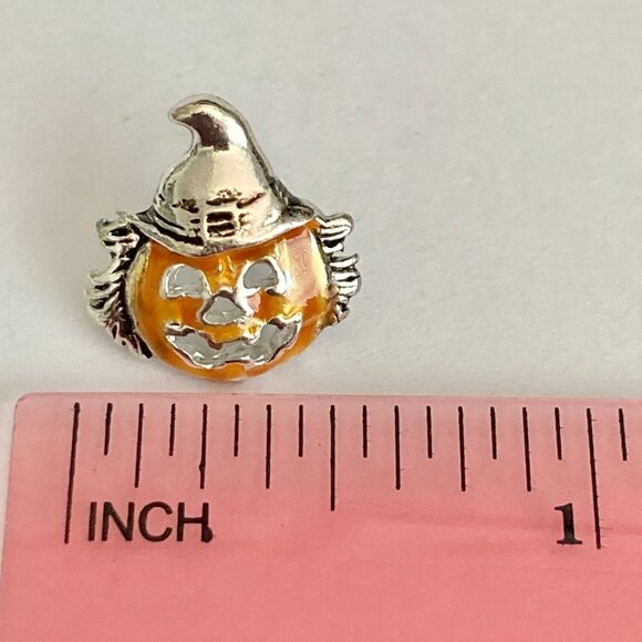 Vintage Jack O Lantern Pumpkin Post Stud Earrings Orange Halloween Scarecrow - Picture 10 of 10